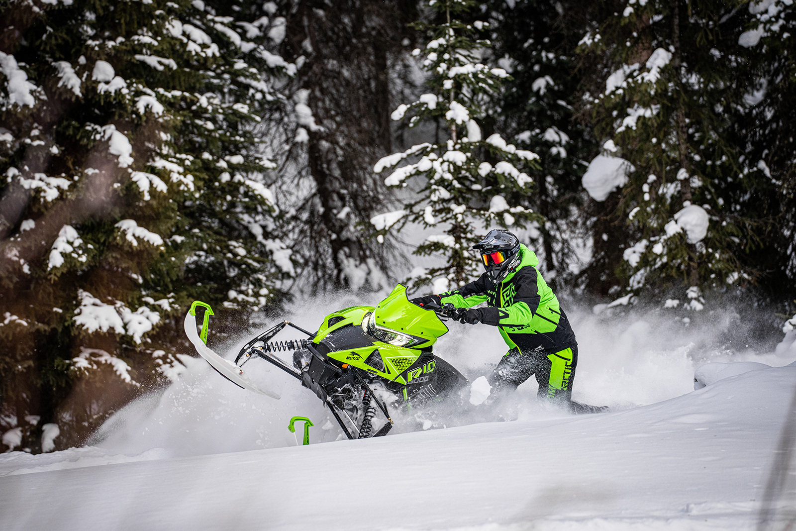 Celebrate this snow season with additional savings on select models with the Arctic Cat Snow Rebate Program.