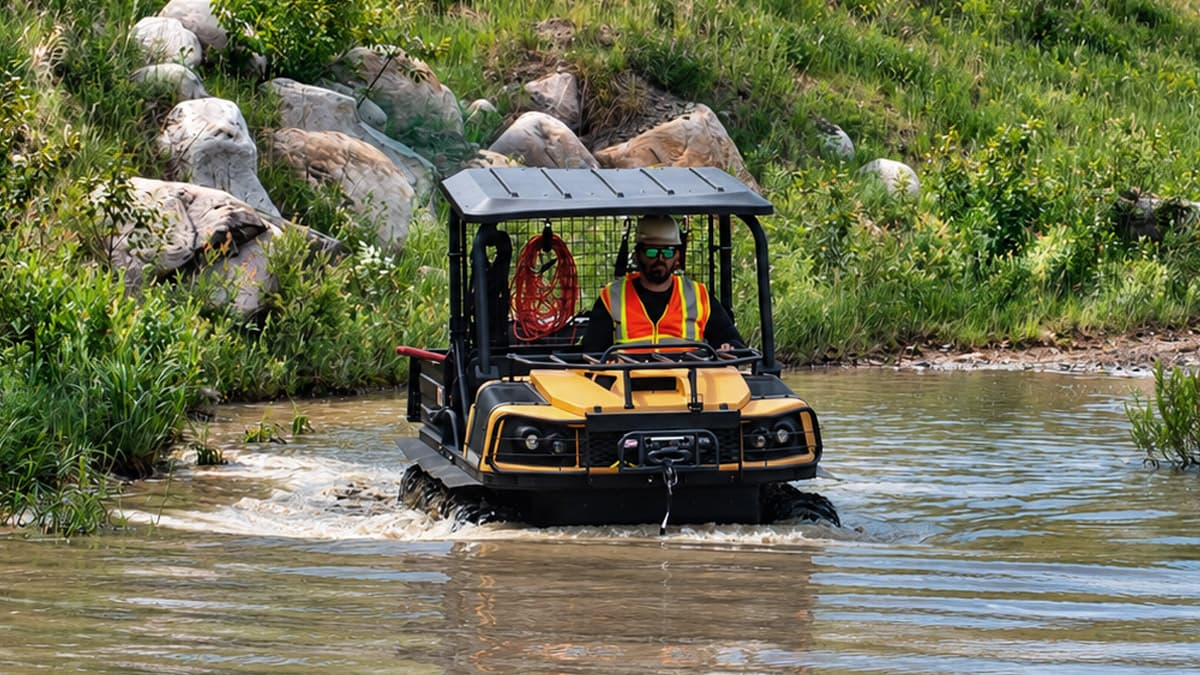 8x8 AMPHIBIOUS BODY