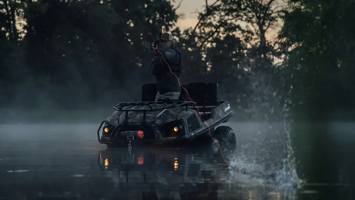8X8 AMPHIBIOUS CAPABILITIES