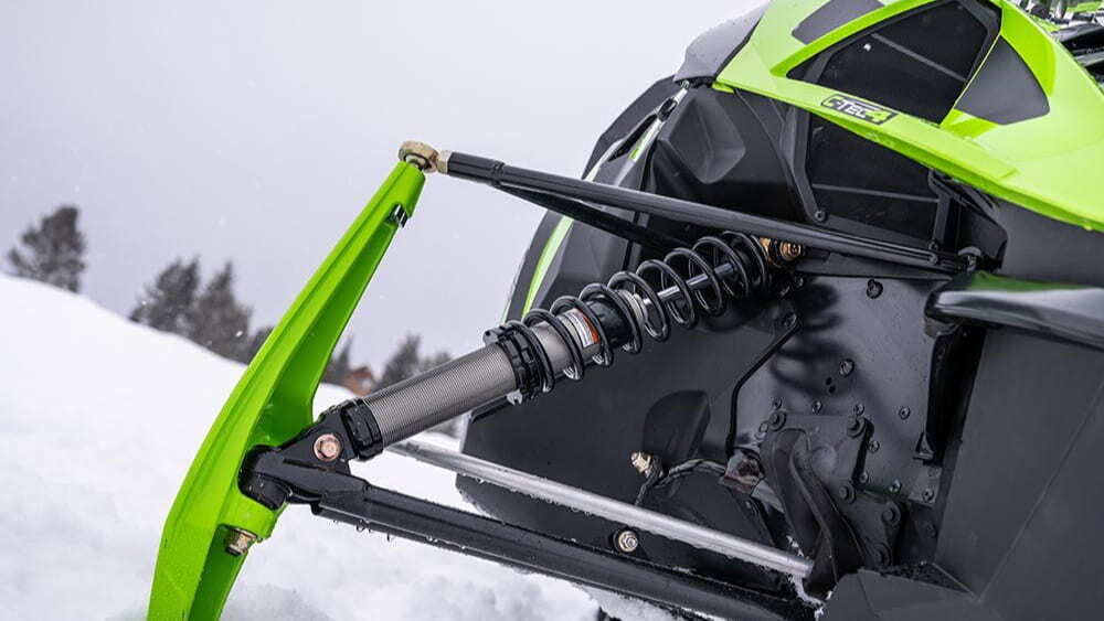 Arctic Cat Snowmobiles - Trail and Utility Sleds - ZR 7000