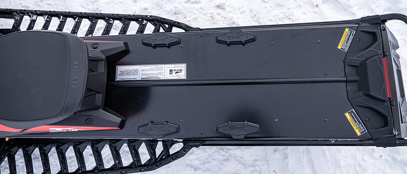 technology-atach-feature-acat-my24-riot600-red-02931-800x343-f197bde0d8