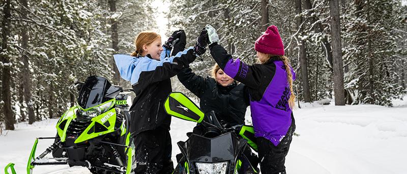 Arctic Cat Snowmobiles - Cat's Pride